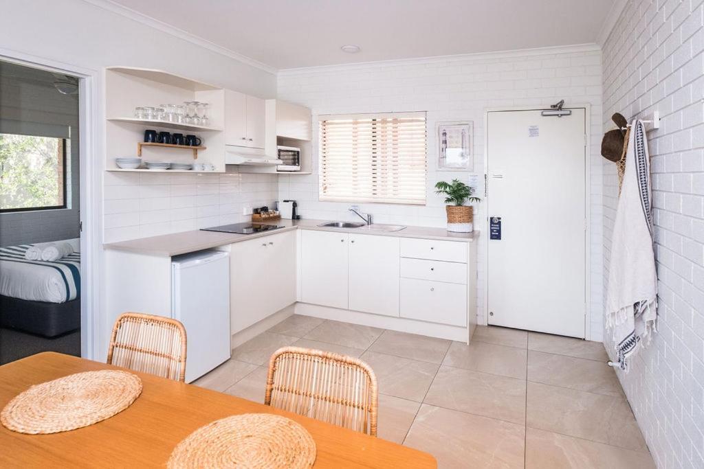 Mollymook Seascape Motel And Apartments (Adults Only) Ngoại thất bức ảnh